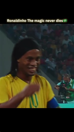 Ronaldinho's Magical Football Skills