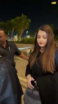 Aishwarya Rai Bachchan With Family ✨✈️ Airport Spotting Goes Viral #shorts #aishwarya