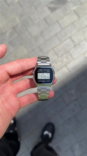 Casio A158 watch review — Casio A158 vintage features
