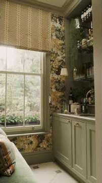 Touring a Chelsea Townhouse Inspired by Country Living