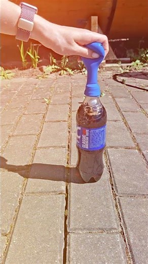 Cola mentos and balloon. Can a balloon rise?