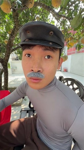 Bố lúc bình thường và lúc dạy học kiểu