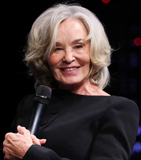 The AHS Zone on X: "Jessica Lange updates her ranking of her four main “American Horror Story” characters: 1. Elsa Mars - FREAK SHOW 2. Sister Jude Martin / Constance Langdon - ASYLUM & MURDER HOUSE (TIE) 3. Fiona Goode - COVEN" / X