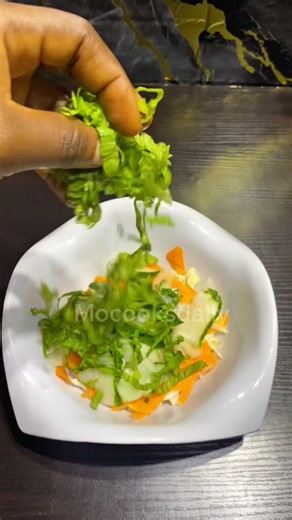 Easy Coleslaw Recipe:Simple & Healthy