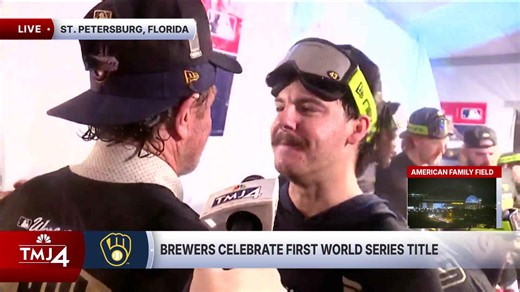 Robin Yount celebrates World Series win