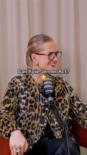 Will you be watching ‘Bachelorette Weekend’? 👀Tap the link in our bio or head to your podcast app to listen in full… Kylie Jenner Hulu Kardashians Acting Bachelorette Weekend Kylie Jenner