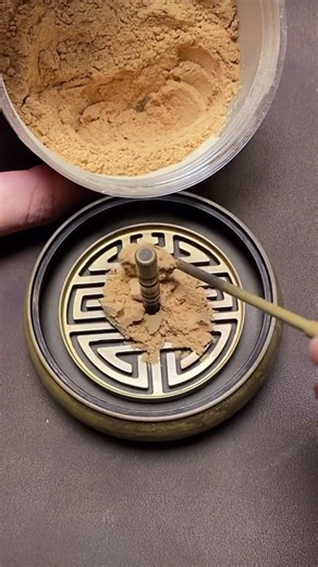 The most satisfying incense art you'll see today. #relaxing #meditation #stressrelief #satisfying