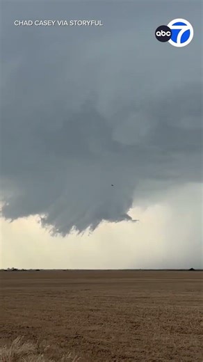 Dog Runs for Shelter as Massive Hail Hits South Oklahoma