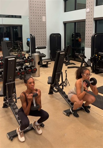 Victoria’s Secret Fashion Show Workout Routine with Jada — Full Body Session