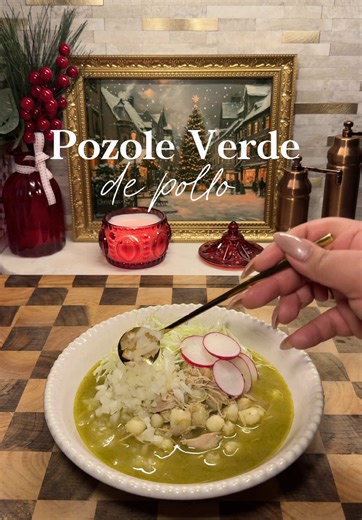 Pozole Verde de Pollo Recipe