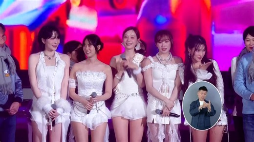 Scenes from major cities around the world as New Year's Eve celebrations ring in 2026. #2026 #newyearseve #nye #nye2026 #fireworks Keep up with the latest news from around the world: https://www.reuters.com/ | Reuters