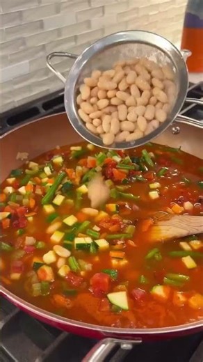 GRANDMA’S LONGEVITY SOUP ✨ my grandma is 82 and THRIVINNNG and this is one of her go to soup recipes