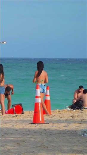 🇺🇸 Fort Lauderdale Beach an Amazing Day in Florida