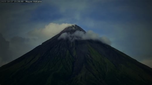 This is a Raspberry Pi DIY Camera Project. Powered by Raspberry Pi 5 and SVPRO/ELP USB 4K Webcam. This time-lapse captures the stunning Mayon Volcano in Bicol, Philippines known as the world’s most perfect cone. Captured on October 2025. #mayonvolcano #timelapse #philippines #volcano #raspberrypi #python #albay #nature #science #eruption #bicol #streamlit #mayonstreamlab Music: 'Hymn To The Dawn' by Scott Buckley - released under CC-BY 4.0. www.scottbuckley.com.au | Mayonstreamlab