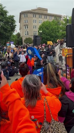 Supreme Court hears arguments on ending TPS: Massachusetts immigration advocates rally