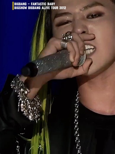 👑 The era that gave us FANTASTIC BABY! 🔥 BIGSHOW BIGBANG ALIVE TOUR 2012 — pure chaos, explosive energy, and a stage that still feels iconic after all these years. 💥🎤 This is BIGBANG at their most unforgettable. ✨ 🎵 FANTASTIC BABY — BIGBANG 📍 BIGSHOW BIGBANG ALIVE TOUR 2012 @xxxibgdrgn @d_lable_official @__youngbae__ @/ttt @bigbang_2xx6 #BIGBANG #GDRAGON #DAESUNG #TAEYANG #TTT