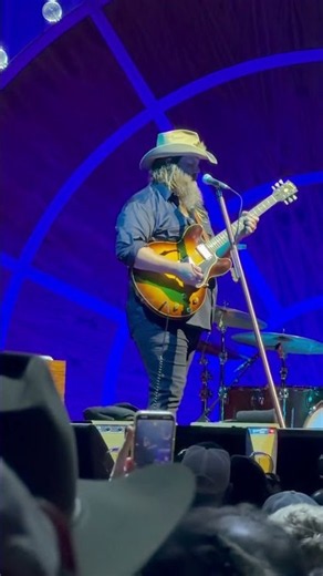Chris Stapleton - Cold
