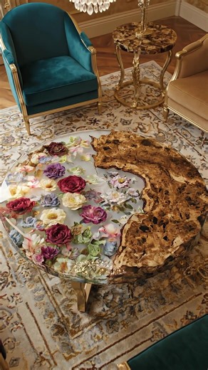 DIY Live Edge Wood & Flower Epoxy Coffee Table (Round) In this video, we create a stunning biophilic coffee table using a massive slab of live-edge burl wood and real fresh flowers. Watch the step-by-step process: 0:00 Placing the burl wood slab 0:02 Arranging the floral garden design 0:05 The