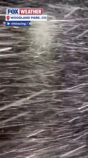 💨 🌨 HOLD ON: Intense winds and heavy snow created low visibility for people in Woodland Park, Colorado. The area has received 1.8 inches of snow in the last 24 hours, according to the National Weather Service. #Colorado #windy #snow #winter #FoxWeather | FOX Weather