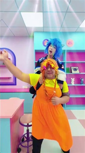 Sonic goes to school