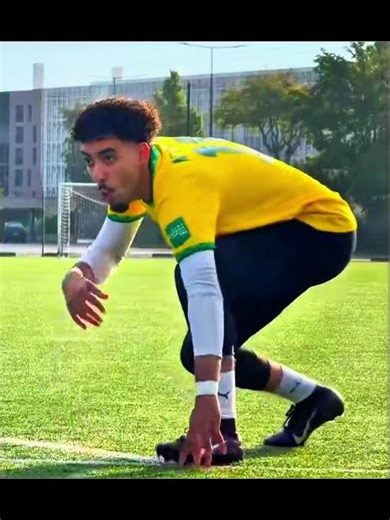 Recreating Iconic Defending 💀#fifamobile #fcmobile #easports #eafc25 #football #viralvideo #shorts