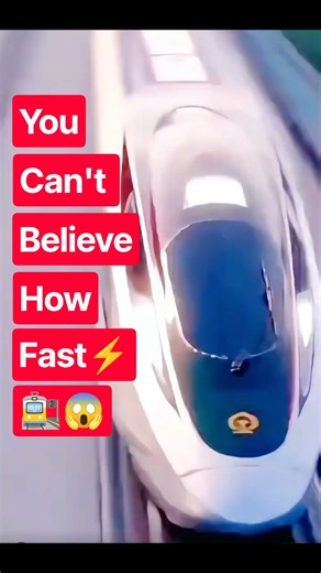 China's Bullet Train at 350 km/h 🚄 Unbelievable Speed! #madeinchina #chinatech #justchinait #gizchin