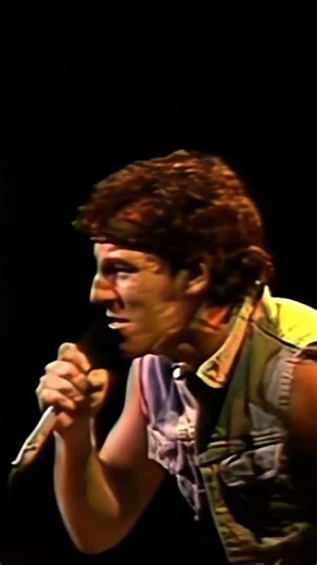 Bruce Springsteen Live: 'Hungry Heart' ❤️