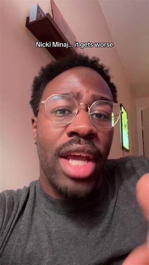 Someone DESTROY THAT PHONE | Nicki Minaj