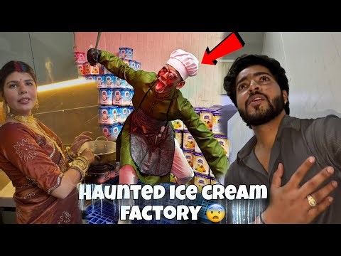 Ice cream factory mai ye kya mil gaya 😨