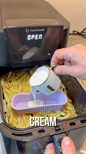 Air Fryer Fries with SECRET Cheese Sauce 🧀🔥