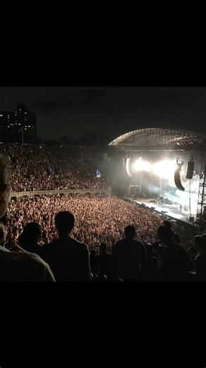 Arctic Monkeys concert 2018 #Flushinghillsstadium #arcticmonkeys #hydraberg