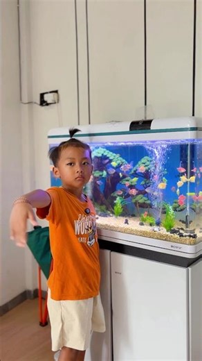 His pet fish Razka died #shorts