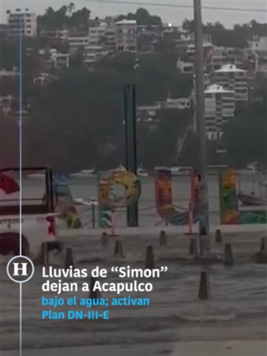 En cuestión de horas, las lluvias torrenciales por la tormenta tropical “Simon” sorprendieron al puerto de Acapulco y lo dejaron bajo el agua. Las inundaciones provocaron caos vial, vehículos varados, deslaves y cortes de energía eléctrica y carreteros en distintos puntos de la ciudad. Ante el pronóstico de que las lluvias continúen durante la madrugada, Protección Civil estatal pidió a la población extremar precauciones. Los refugios temporales están habilitados para recibir a quienes necesiten