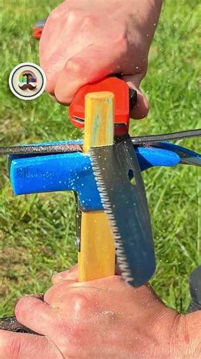 Hammer Handle Rebuild! Hacksaw Blade and Tube Trick!