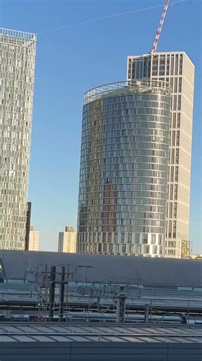 London’s vertical expansion !!