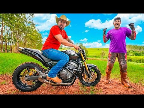 DEIXEI O LEO ANDAR NA MINHA HORNET DE TRILHA E QUASE PERDI UM AMIGO