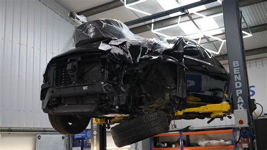 Can this wrecked Mercedes GLE63S AMG be restored