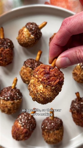 Acorn Cheese Balls Recipe — Easy Thanksgiving Appetizer