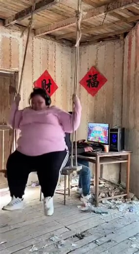 Capybara Adventures: Smelling Like Irish Spring