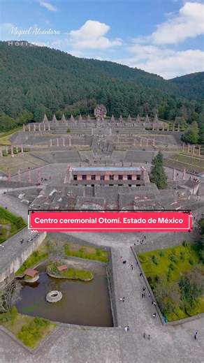 Hoy tocó dar el rol hasta el Centro Ceremonial Otomí. #dronáguila #centroceremonialotomi #cielosdeméxico