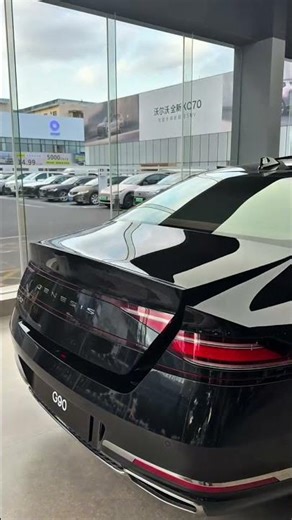 The New 2026 Genesis G90