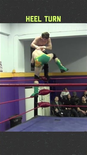 Live performances gone wrong 😭