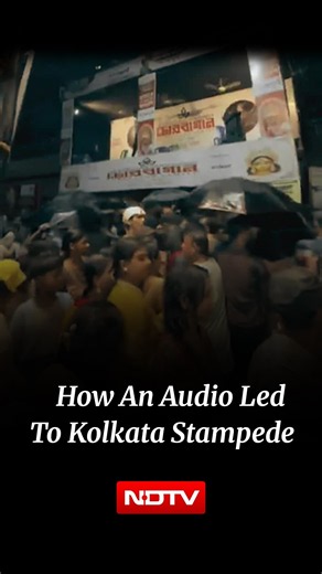 'Pandal Is Collapsing': On Camera, Kolkata Puja Crowd Scrambles, Then An Announcement