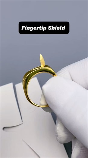 A small, discreet ring for personal safety on the go.💓🔗(link in bio) #safetyring #selfdefense