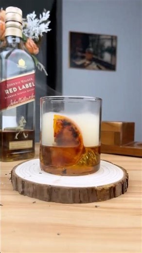 The Ultimate Smoked Old Fashioned 🥃💨 | Caramelized Orange & Scotch Whisky! #drinkrecipes #asmr