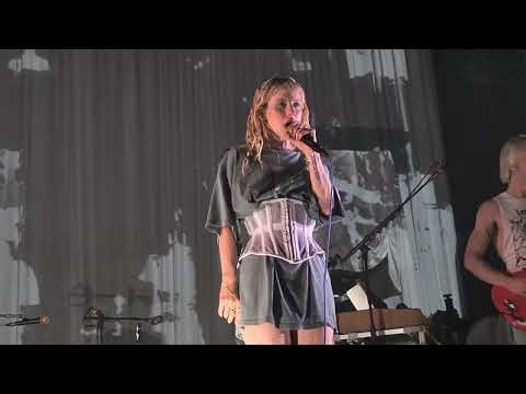 Hayley Williams - Hard - Live - O2 Academy Glasgow- June 2026
