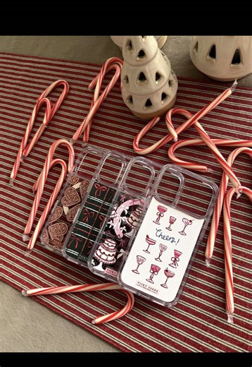 Stylish Holiday Phone Cases for Festive Vibes