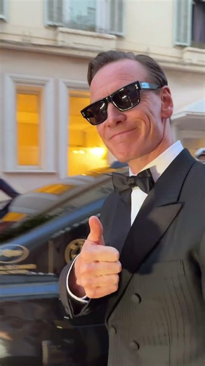 Michael Fassbender and Alicia Vikander in Cannes on their way to thé premiere of « Hope »