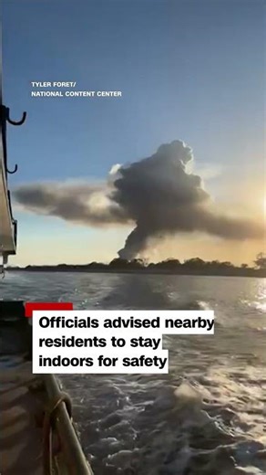 Fire breaks out after oil refinery explosion