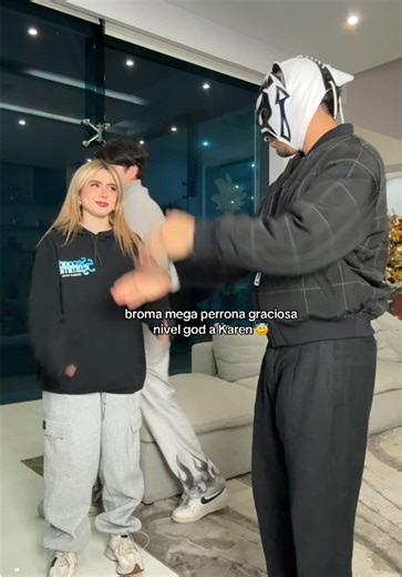 es igualita 🥹 @karen torres🤍🐐 @NANDO @YOLO | karen torres